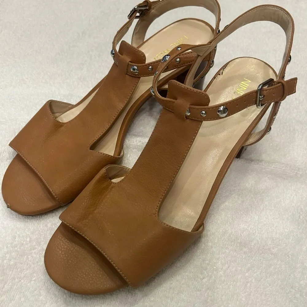Nine West Tan Heels Classic Design